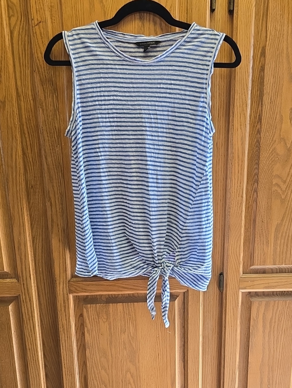 Banana Republic Womens XSBlue & White Striped Tie-Hem Linen Tank
